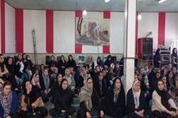 برگزاری جلسات آموزشی به مناسبت هفته ملی جوان (2 تا 8 اسفند 1402 ) در شبکه بهداشت اسلامشهر